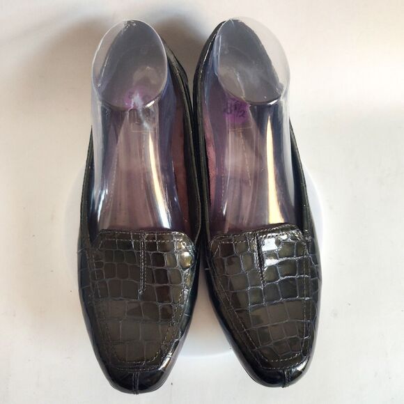 Clarks 8.5 Wide Croc Print Slip-On Loafer 30974 Green Leather Comfort Shoes - Picture 5 of 11